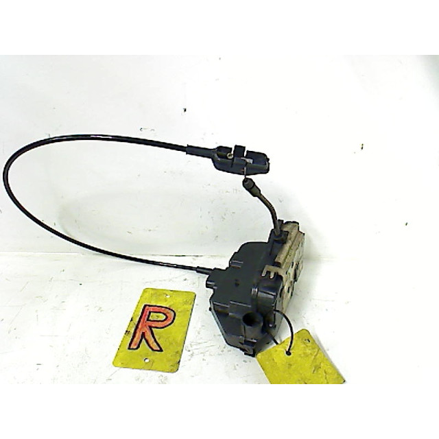 Verrouillage central électrique de porte à mécanisme de verrouillage avant droit Renault Scénic II (JM) (2003 - 2006) MPV 1.5 dCi 80 (K9K-722)