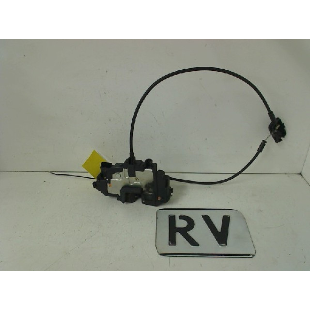 Verrouillage central électrique de porte à mécanisme de verrouillage avant droit Renault Clio III (BR/CR) (2005 - 2012) Hatchback 1.5 dCi 85 (K9K-766)