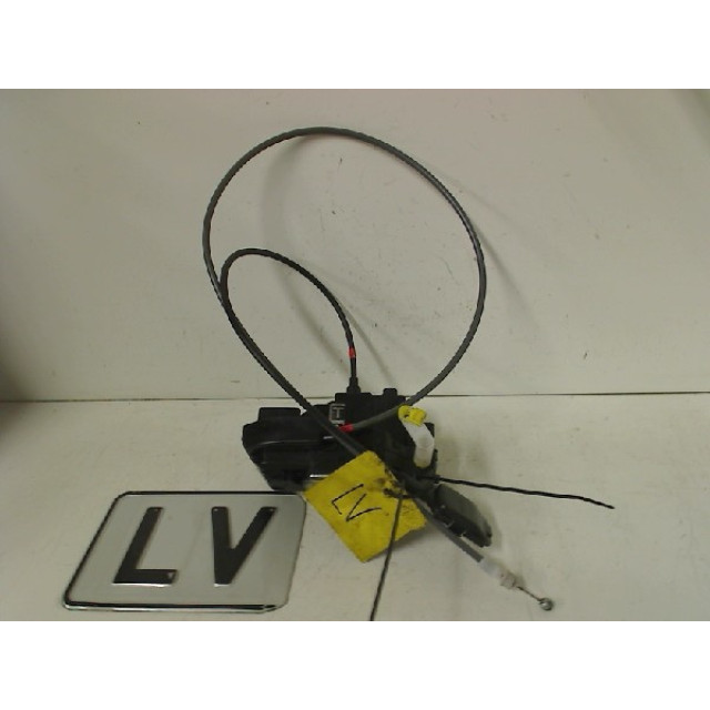 Verrouillage central électrique de porte à mécanisme de verrouillage avant gauche Nissan Note (E11) (2006 - présent) MPV 1.5 dCi 86 (K9K-276)