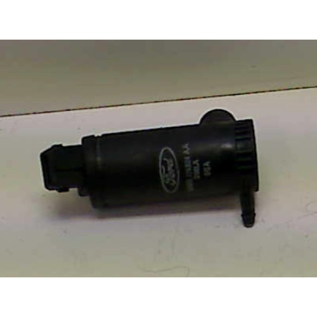Pompe de lave-glace de pare-brise avant Ford Courier (J3/5) (2000 - 2002) Van 1.8 Di (RTP)
