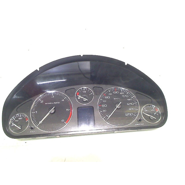 Habitacle Peugeot 407 SW (6E) (2004 - 2010) Combi 2.0 HDiF 16V (DW10BTED4(RHR))