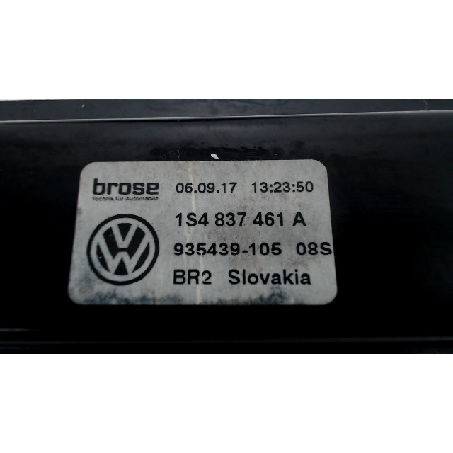 Lève-vitres électrique avant gouche Volkswagen Up! (121) (2011 - 2020) Hatchback 1.0 12V 60 (CHYA)