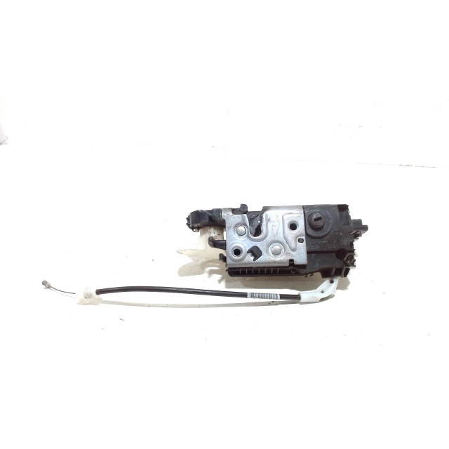 Verrouillage central électrique de porte à mécanisme de verrouillage avant gauche Peugeot 2008 (CU) (2013 - présent) MPV 1.2 Vti 12V PureTech 82 (EB2(HMZ))