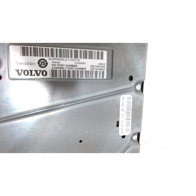 Amplificateur Volvo V90 II (PW) (2016 - présent) 2.0 D5 16V AWD (D4204T23)