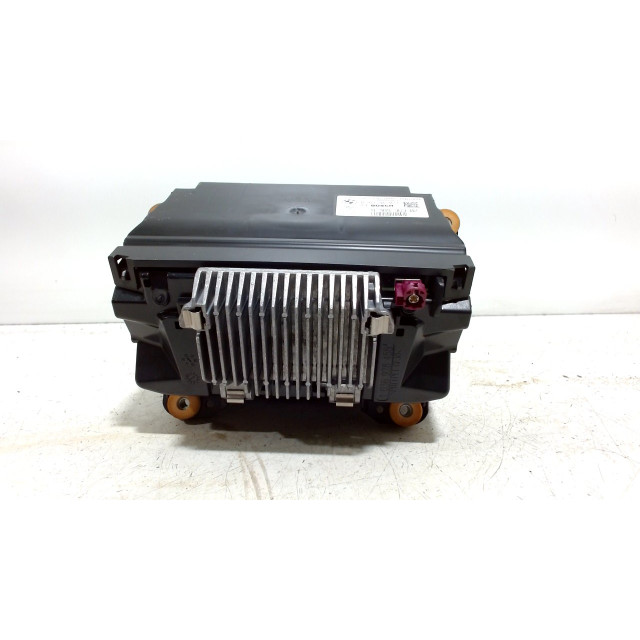 Amplificateur BMW 2 serie Active Tourer (F45) (2014 - 2018) MPV 214d 1.5 12V (B37-C15A)