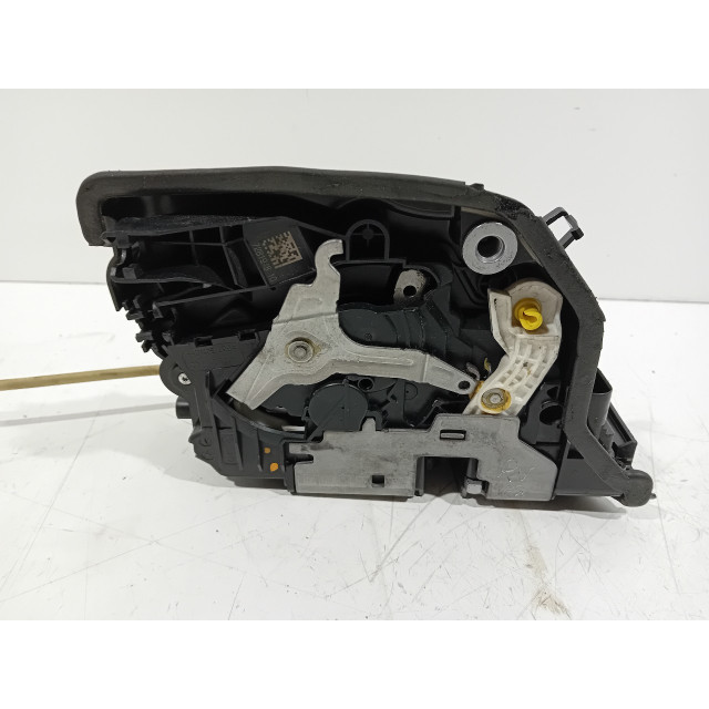 Verrouillage central électrique de porte à mécanisme de verrouillage avant droit BMW X5 (F15) (2015 - 2018) SUV xDrive 40e PHEV 2.0 (N20-B20A)