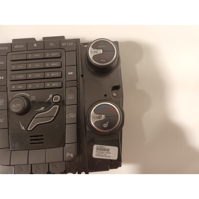 Panneau de commande multimédia Volvo V60 I (FW/GW) (2010 - 2015) 1.6 T3 16V (B4164T3(Euro 5))