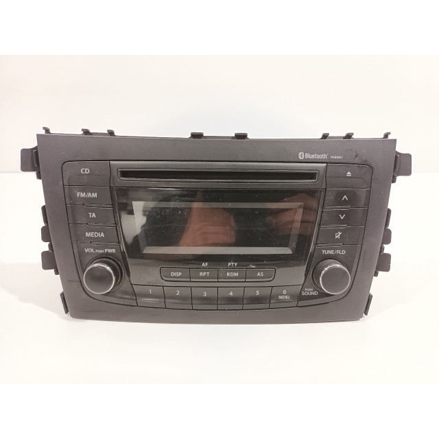 Radio Suzuki Celerio (LF) (2014 - présent) Hatchback 5-drs 1.0 12V (K10B)