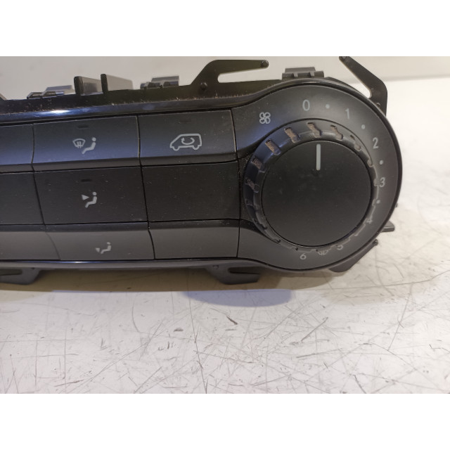Panneau de commande - Chauffage Mercedes-Benz Vito (447.6) (2014 - présent) Van 1.6 109 CDI 16V (OM622.951(R9M-503))