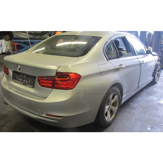 Allumage BMW 3 serie (F30) (2012 - 2015) Sedan 318d 2.0 16V (N47-D20C)