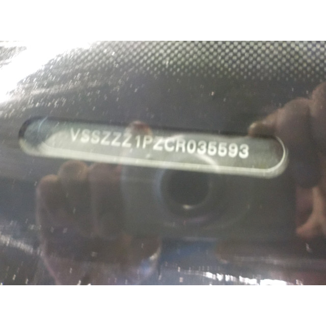 Commutateur de vitres électriques Seat Leon (1P1) (2010 - 2012) Hatchback 1.6 TDI 16V 90 (CAYB)