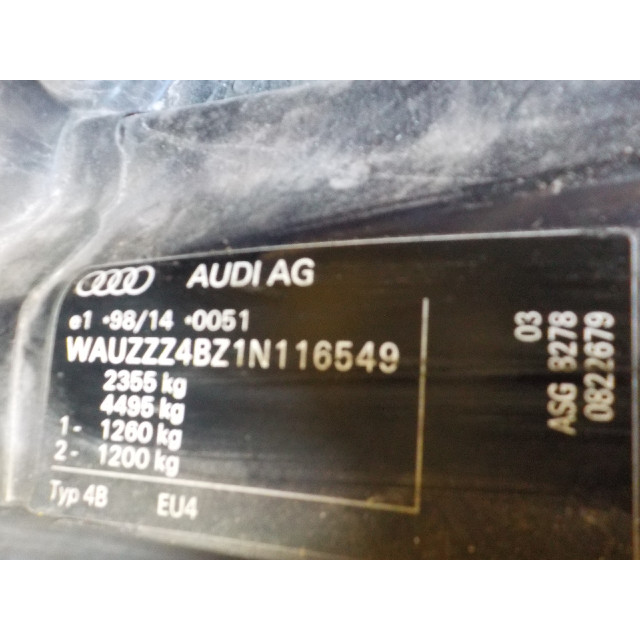 Démarreur Audi A6 Avant Quattro (C5) (1998 - 2005) A6 Avant (C5) Combi 4.2 V8 40V Quattro (ASG)
