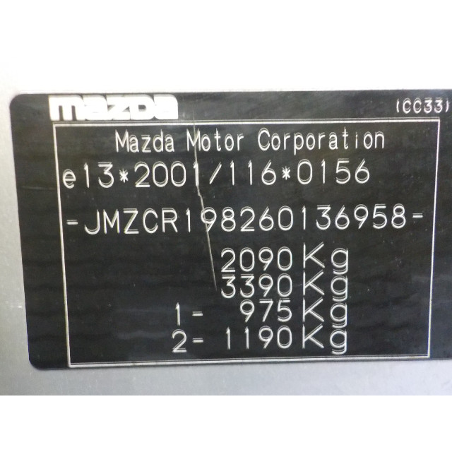 Feu arrière de carroserie feu - droit Mazda 5 (CR19) (2005 - 2010) MPV 1.8i 16V (L823)