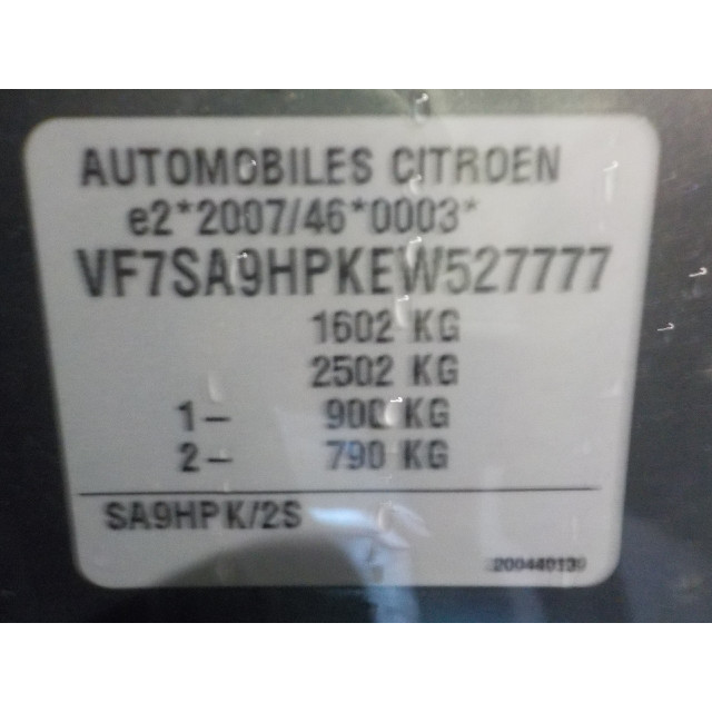 Mécanisme d'essuie-glaces avant Citroën DS3 (SA) (2009 - 2015) Hatchback 1.6 e-HDi (DV6DTED(9HP))