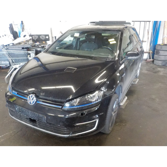 Verrou central électrique de porte à mécanisme de verrouillage arrière gauche Volkswagen Golf VII (AUA) (2014 - 2020) Hatchback 1.4 GTE 16V (CUKB)