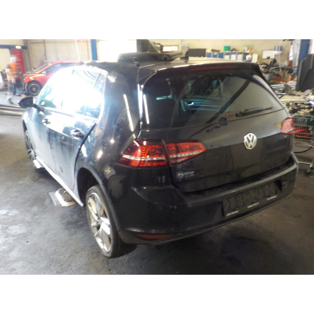 Dispositif de chauffage à résistance Volkswagen Golf VII (AUA) (2014 - 2020) Hatchback 1.4 GTE 16V (CUKB)