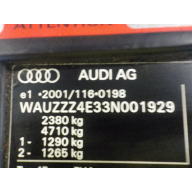Arbre de transmission avant droit Audi A8 (D3) (2002 - 2006) A8 Quattro (4E) Sedan 4.2 V8 40V (BFM)