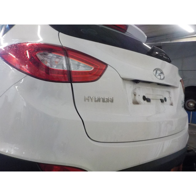 Direction à crémaillère Hyundai iX35 (LM) (2010 - 2015) SUV 1.7 CRDi 16V (D4FD)