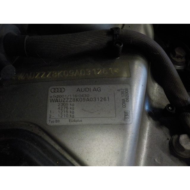 Arbre de transmission Audi A4 Avant Quattro (B8) (2008 - 2012) A4 Avant Quattro Combi 3.0 TDI V6 24V (CCWA(Euro 5))