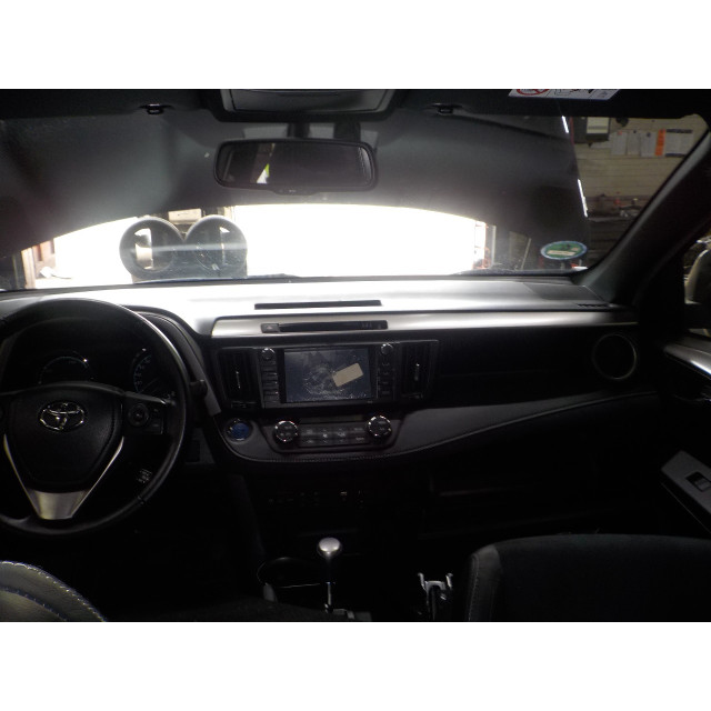 Caméra derrière Toyota RAV4 (A4) (2015 - 2019) Terreinwagen 2.5 Hybrid 16V VVT-i 4x2 (2ARFXE(Euro 6))