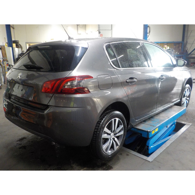 Pédale de frein Peugeot 308 (L3/L8/LB/LH/LP) (2014 - 2021) Hatchback 1.6 BlueHDi 100 (DV6FD(BHY))