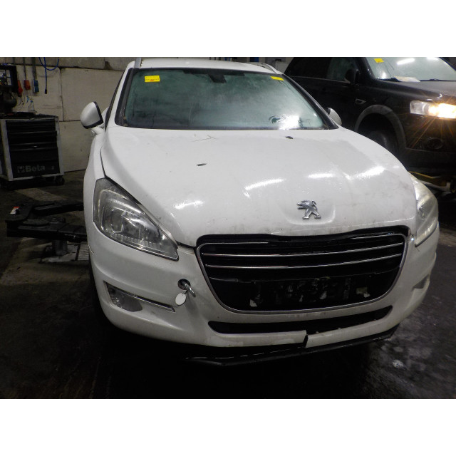 Hayon Peugeot 508 SW (8E/8U) (2010 - 2018) Combi 2.0 HDiF 16V (DW10CTED4(RHH))