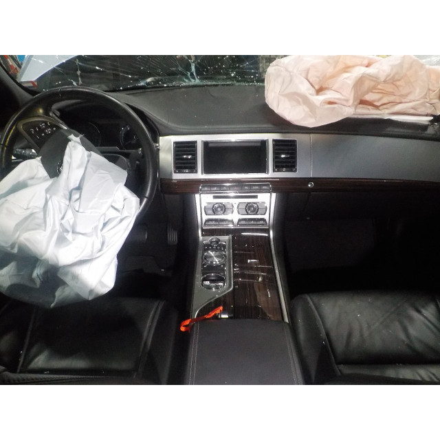 Module d'airbag Jaguar XF (CC9) (2011 - 2015) Sedan 2.2 D 16V (224DT)