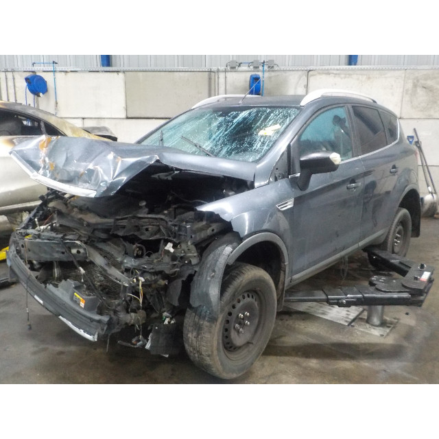 Barre de remorquage Ford Kuga I (2008 - 2012) SUV 2.0 TDCi 16V (G6DG)