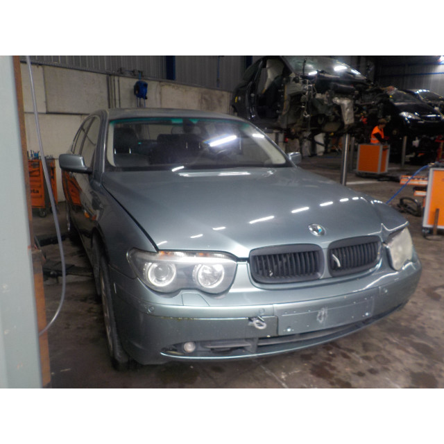 Phare droit BMW 7 serie (E65/E66/E67) (2001 - 2005) Sedan 745i,Li 4.4 V8 32V (N62-B44A)