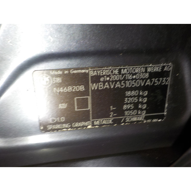 Rétroviseur extérieur droit à commande électrique BMW 3 serie (E90) (2005 - 2007) Sedan 318i 16V (N46-B20B)