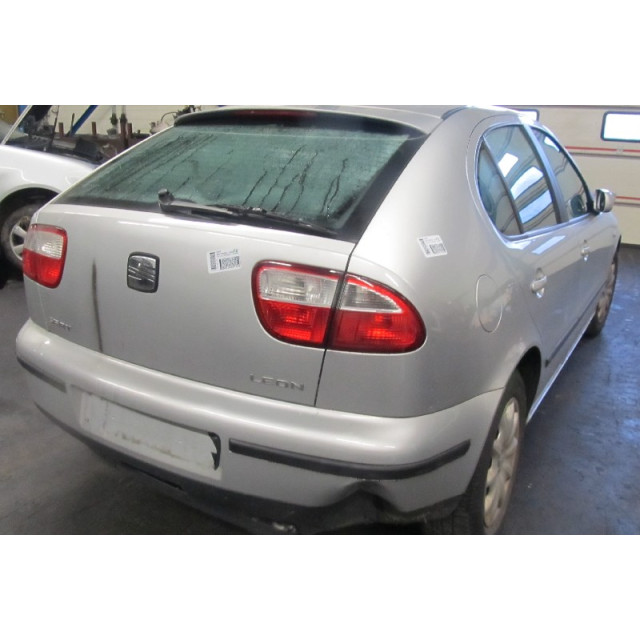 Ceinture de sécurité arrière droite Seat Leon (1M1) (2000 - 2005) Hatchback 5-drs 1.6 16V (AUS)