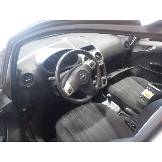 Mécanisme de commutation Opel Corsa D (2006 - 2014) Hatchback 1.2 16V (Z12XEP(Euro 4))
