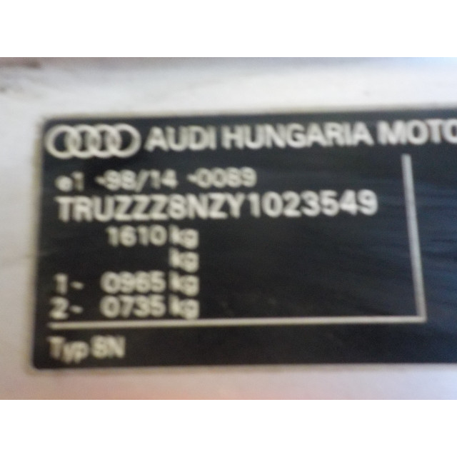 Capot Audi TT (8N3) (1998 - 2006) Coupé 1.8 20V Turbo (AJQ)