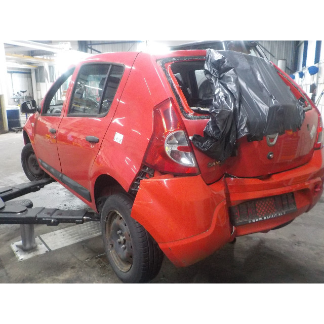 Aile avant gauche Dacia Sandero I (BS) (2009 - 2012) Hatchback 1.4 LPG (K7J-714)