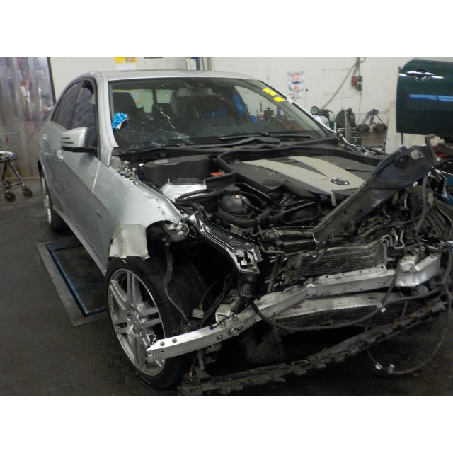 Éclairage intérieur Mercedes-Benz E (W212) (2009 - 2015) Sedan E-350 CDI V6 24V BlueEfficiency (OM642.850(Euro 5))
