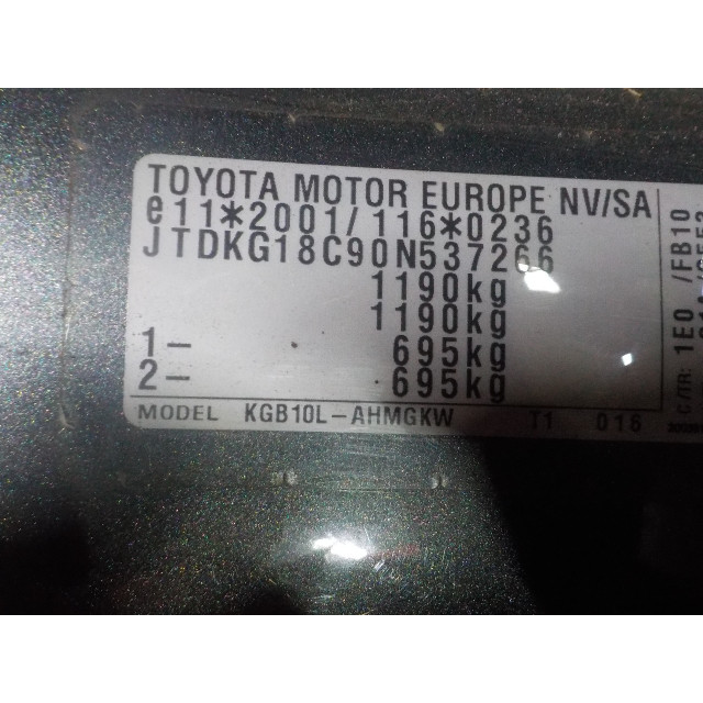 Porte arrière droite Toyota Aygo (B10) (2005 - 2014) Hatchback 1.0 12V VVT-i (1KR-FE)