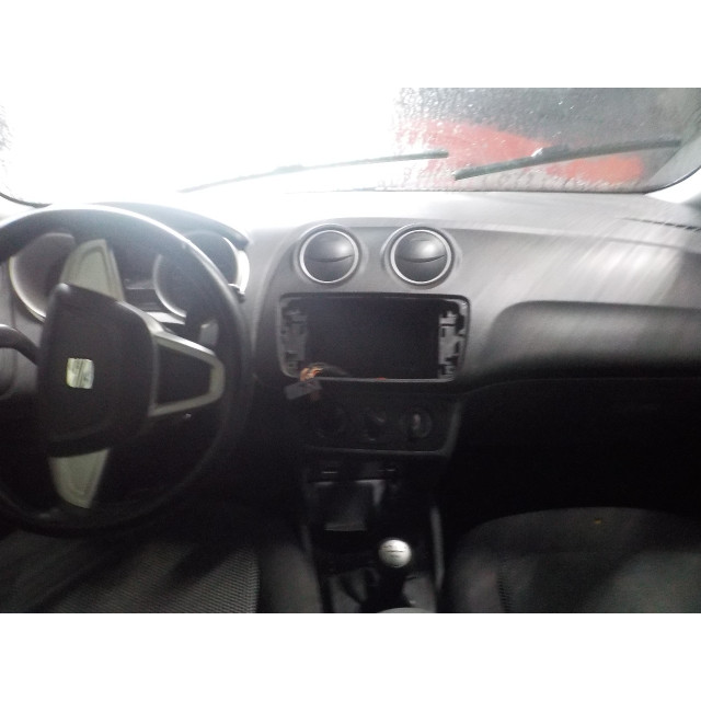 Injecteur Seat Ibiza IV (6J5) (2008 - 2010) Hatchback 5-drs 1.4 TDI (BMS)