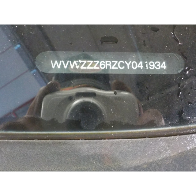 Mécanisme de vitre arrière gauche Volkswagen Polo V (6R) (2009 - 2014) Hatchback 1.2 TDI 12V BlueMotion (CFWA(Euro 5))