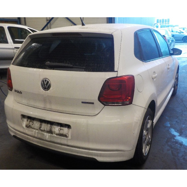 Étrier avant droit Volkswagen Polo V (6R) (2009 - 2014) Hatchback 1.2 TDI 12V BlueMotion (CFWA(Euro 5))