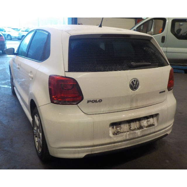 Étrier avant droit Volkswagen Polo V (6R) (2009 - 2014) Hatchback 1.2 TDI 12V BlueMotion (CFWA(Euro 5))