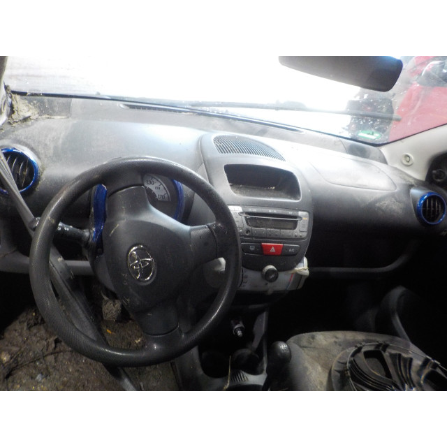 Pompe de climatisation Toyota Aygo (B10) (2005 - 2014) Hatchback 1.0 12V VVT-i (1KR-FE)
