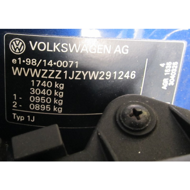 Injecteur Volkswagen Golf IV (1J1) (1997 - 2004) Hatchback 1.9 TDI (AGR)
