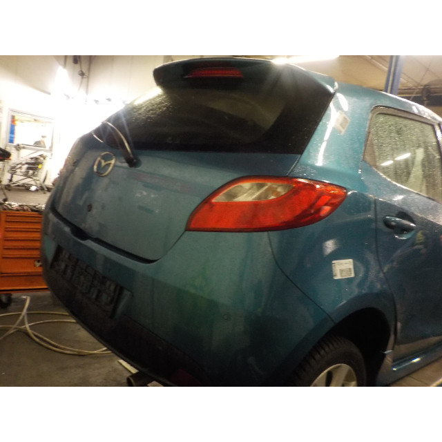Lève-vitres électrique avant gouche Mazda 2 (DE) (2010 - 2015) Hatchback 1.3 16V MZR (ZJVE)