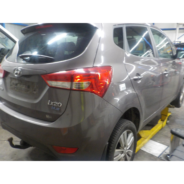 Ceinture de sécurité arrière droite Hyundai iX20 (JC) (2010 - 2019) SUV 1.4i 16V (G4FA)