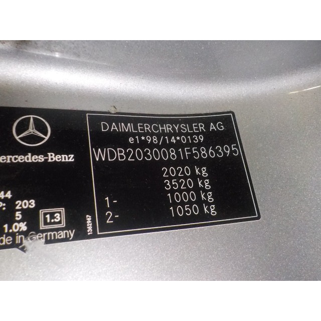 Moteur de pompe de direction assistée Mercedes-Benz C (W203) (2003 - 2007) Sedan 2.2 C-220 CDI 16V (OM646.963)