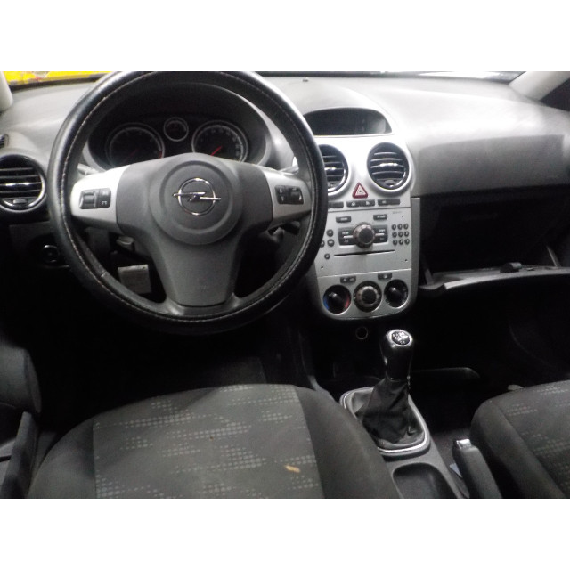 Porte arrière gauche Opel Corsa D (2010 - 2014) Hatchback 1.3 CDTi 16V ecoFLEX (A13DTE(Euro 5))