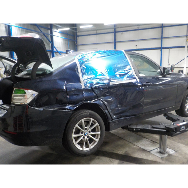 Module d'airbag BMW 3 serie (F30) (2012 - 2018) Sedan 320i 2.0 16V (N20-B20A)