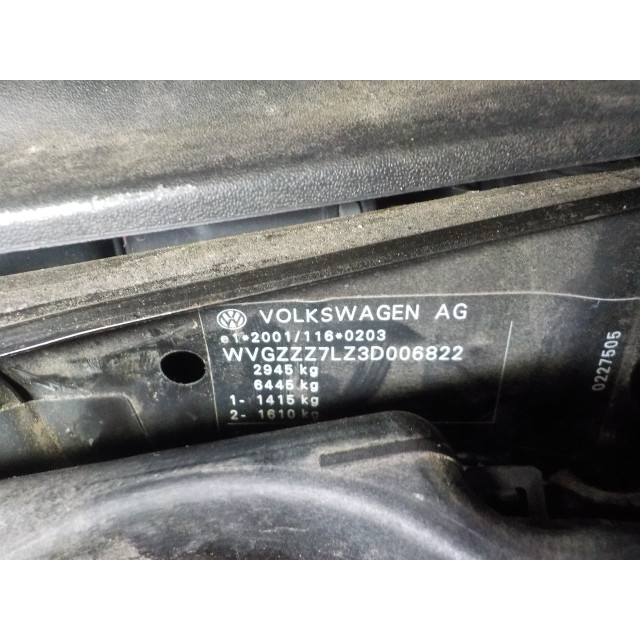 Arbre de transmission Volkswagen Touareg (7LA/7L6) (2002 - 2006) SUV 3.2 V6 24V (AZZ)