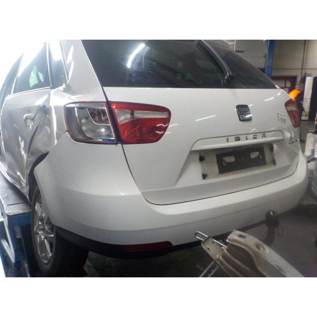 Étrier avant gauche Seat Ibiza ST (6J8) (2010 - 2015) Combi 1.2 TDI Ecomotive (CFWA)