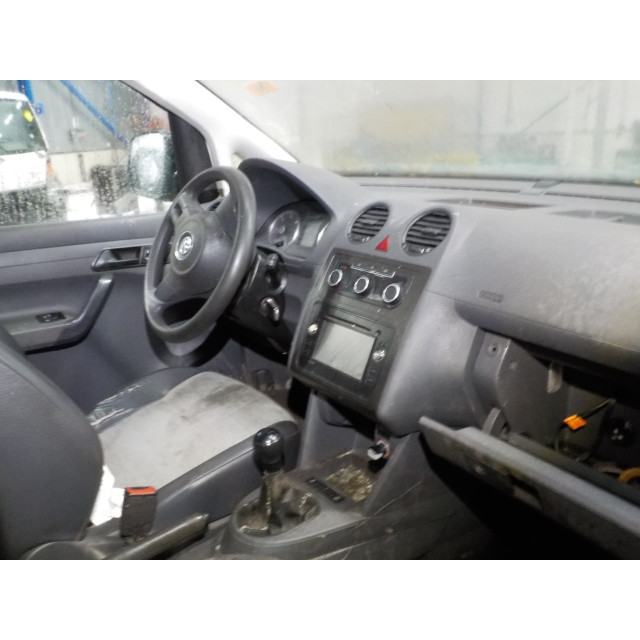 Pompe de climatisation Volkswagen Caddy III (2KA/2KH/2CA/2CH) (2010 - 2015) Van 1.6 TDI 16V (CAYD)